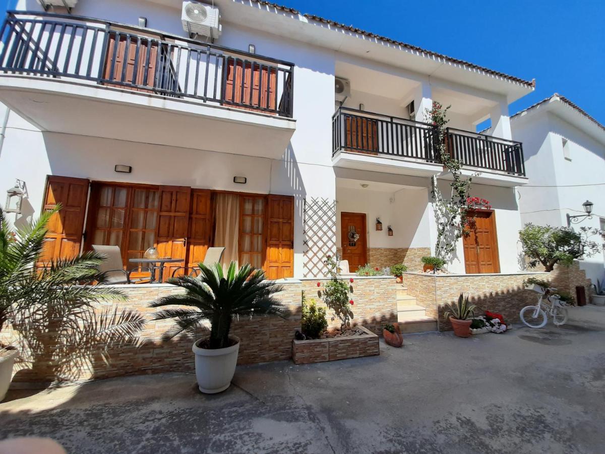 Apartment Lefteris Skiathos-Stadt