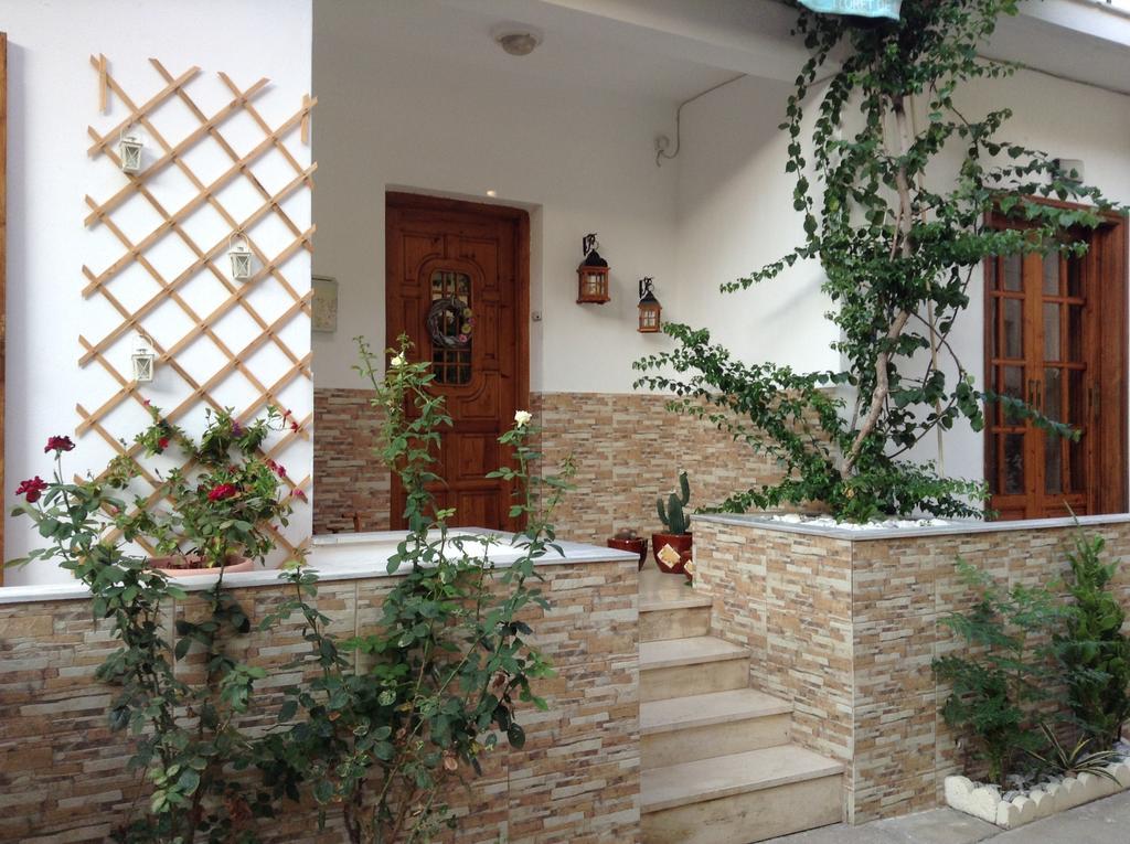 Lefteris Skiathos-Stadt